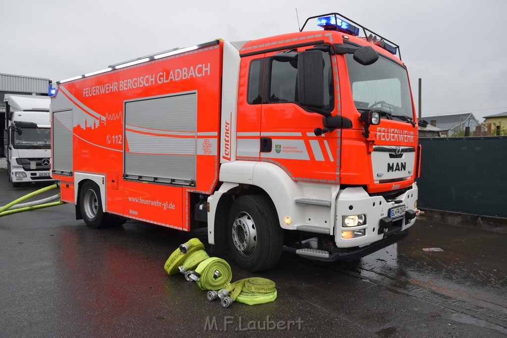 Feuer 4 Bergisch Gladbach Gronau Am Kuhlerbusch P353.JPG - Miklos Laubert